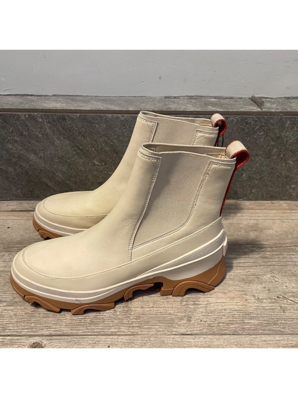 sorel brex waterproof chelsea boot in natural/ sea salt